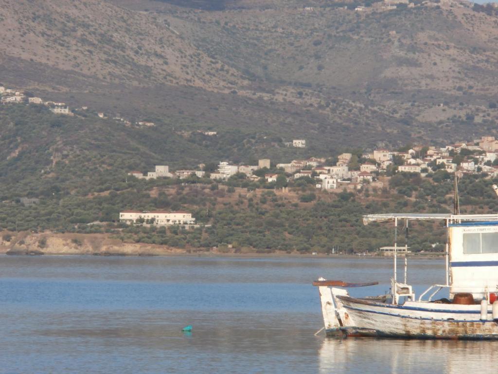 Skoutari Beach Hotel מראה חיצוני תמונה